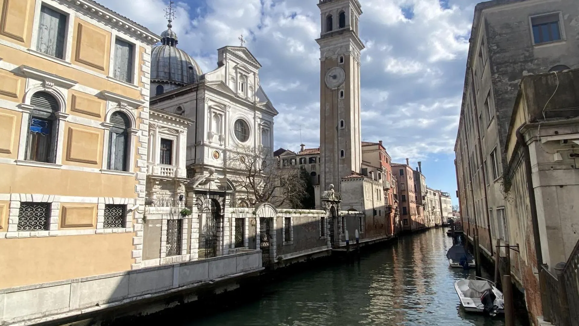 True Venice 2 Bedrooms In The Heart Of Castello 0*,